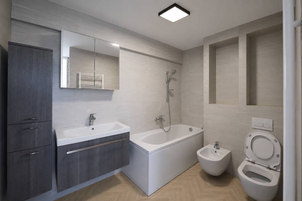 Plafond carré LED dans la salle de bain