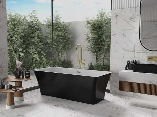 Carreaux de terrasse de 2 cm d'épaisseur dans la salle de bain et sur la terrasse