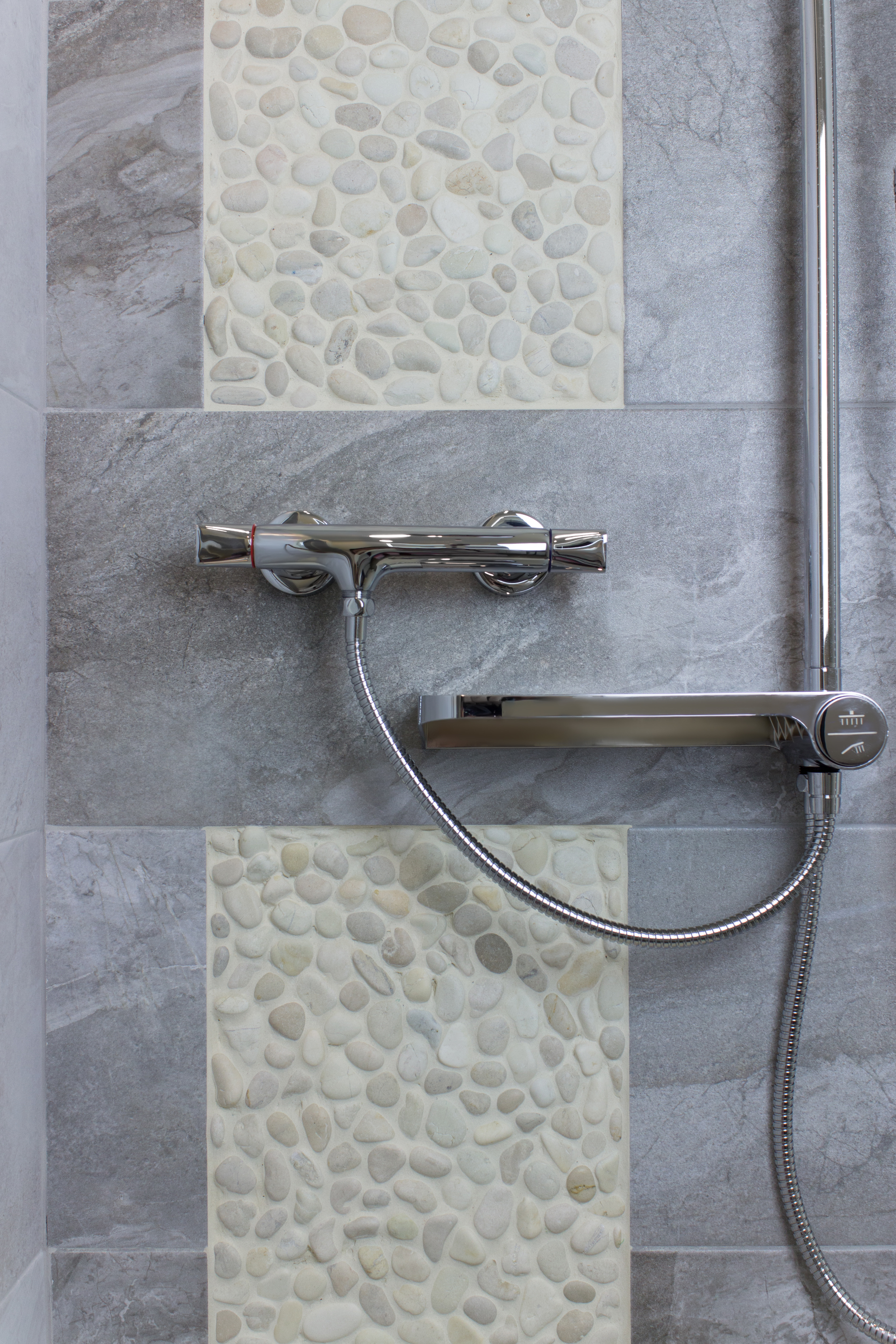 À quelle hauteur installer un robinet de baignoire mural ?