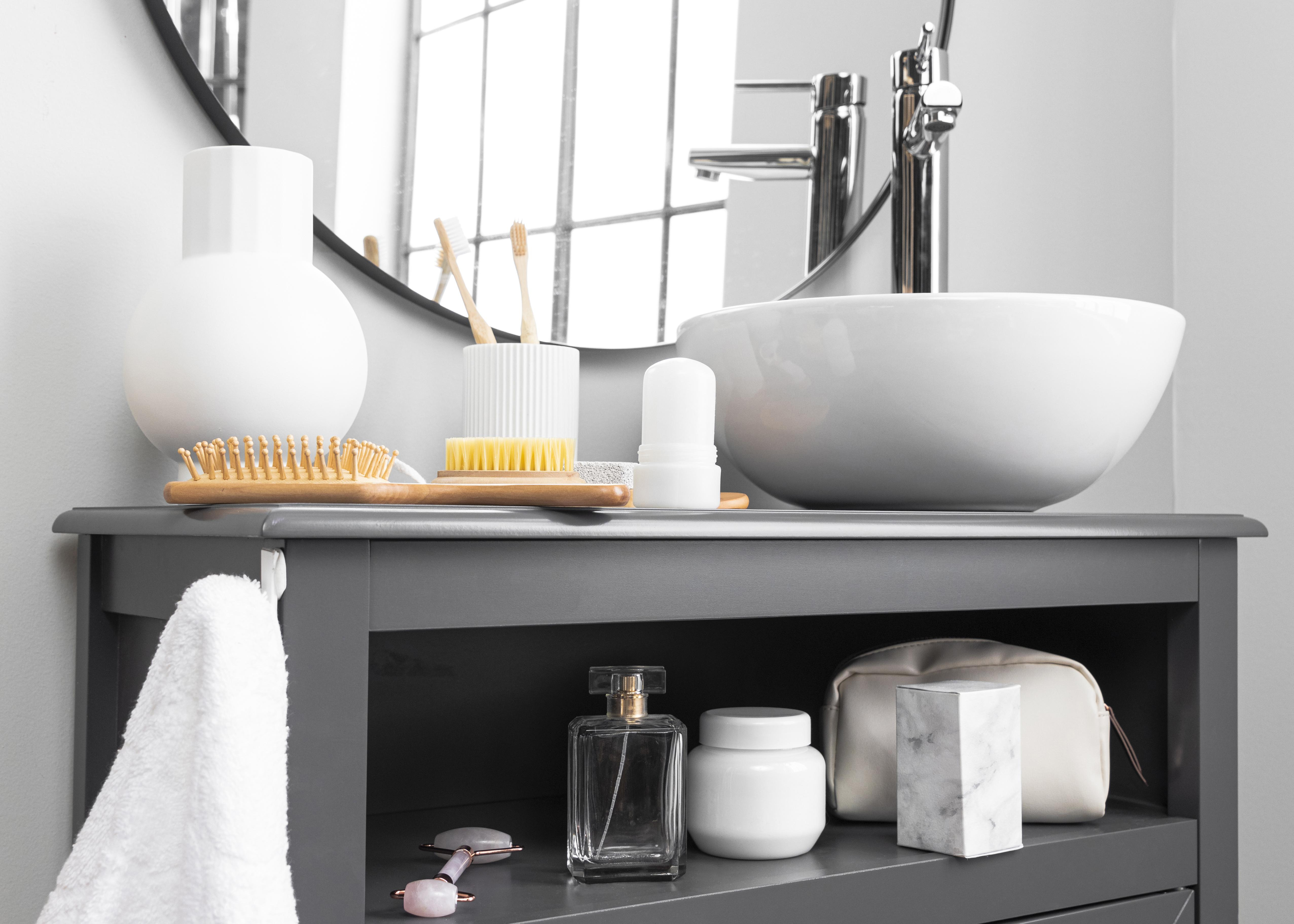 La salle de bain a-t-elle besoin d'un ensemble d'accessoires?