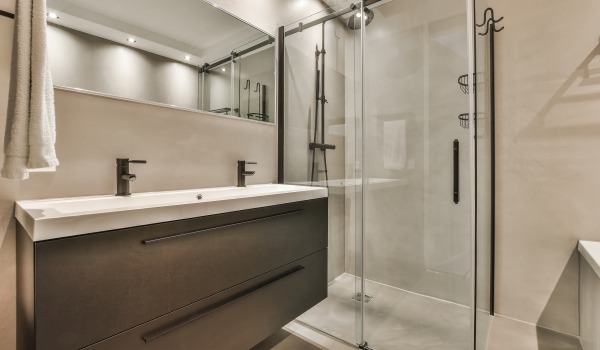 Comment mesurer l’entraxe d’un mitigeur de douche ? 