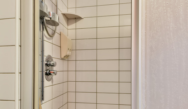 Comment choisir un ensemble de douche à point?