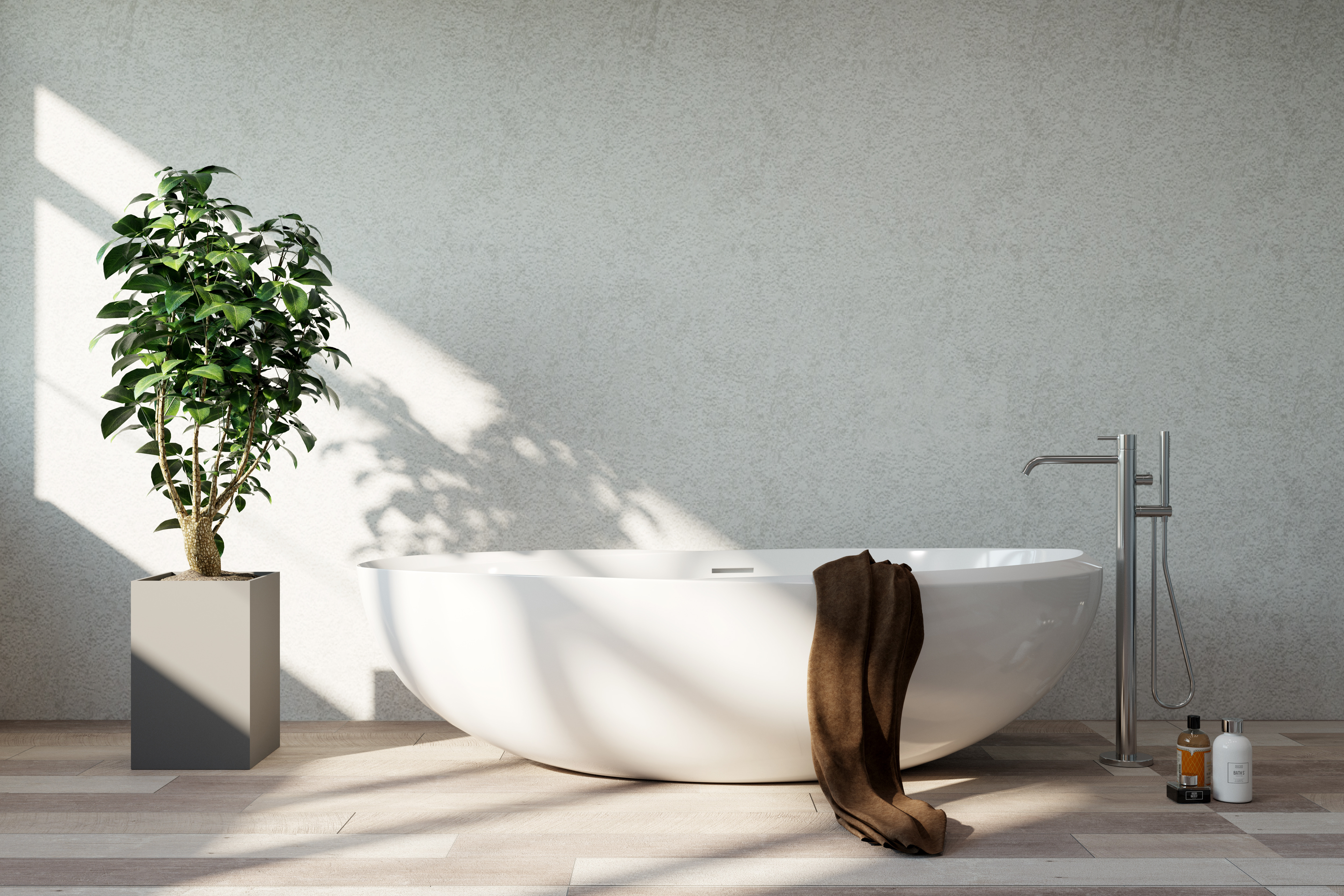 Baignoire avec écran dans une petite salle de bain