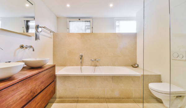 Habillage de baignoire - comment faire l'habillage d'une baignoire rectangulaire et d'angle?