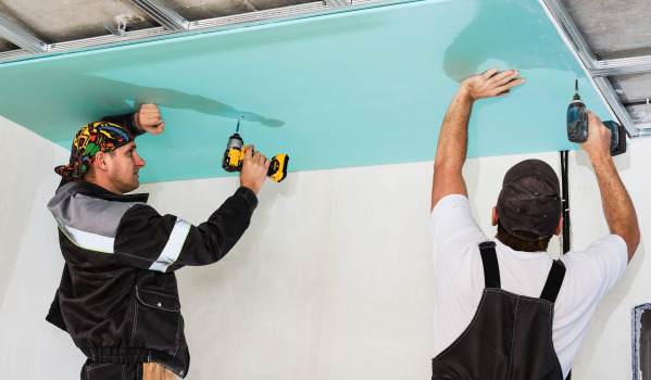 Plafond suspendu dans la cuisine : comment le réaliser étape par étape ?