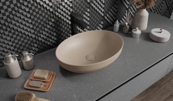 Salle de bain rustique avec des nuances naturelles de brun et de gris